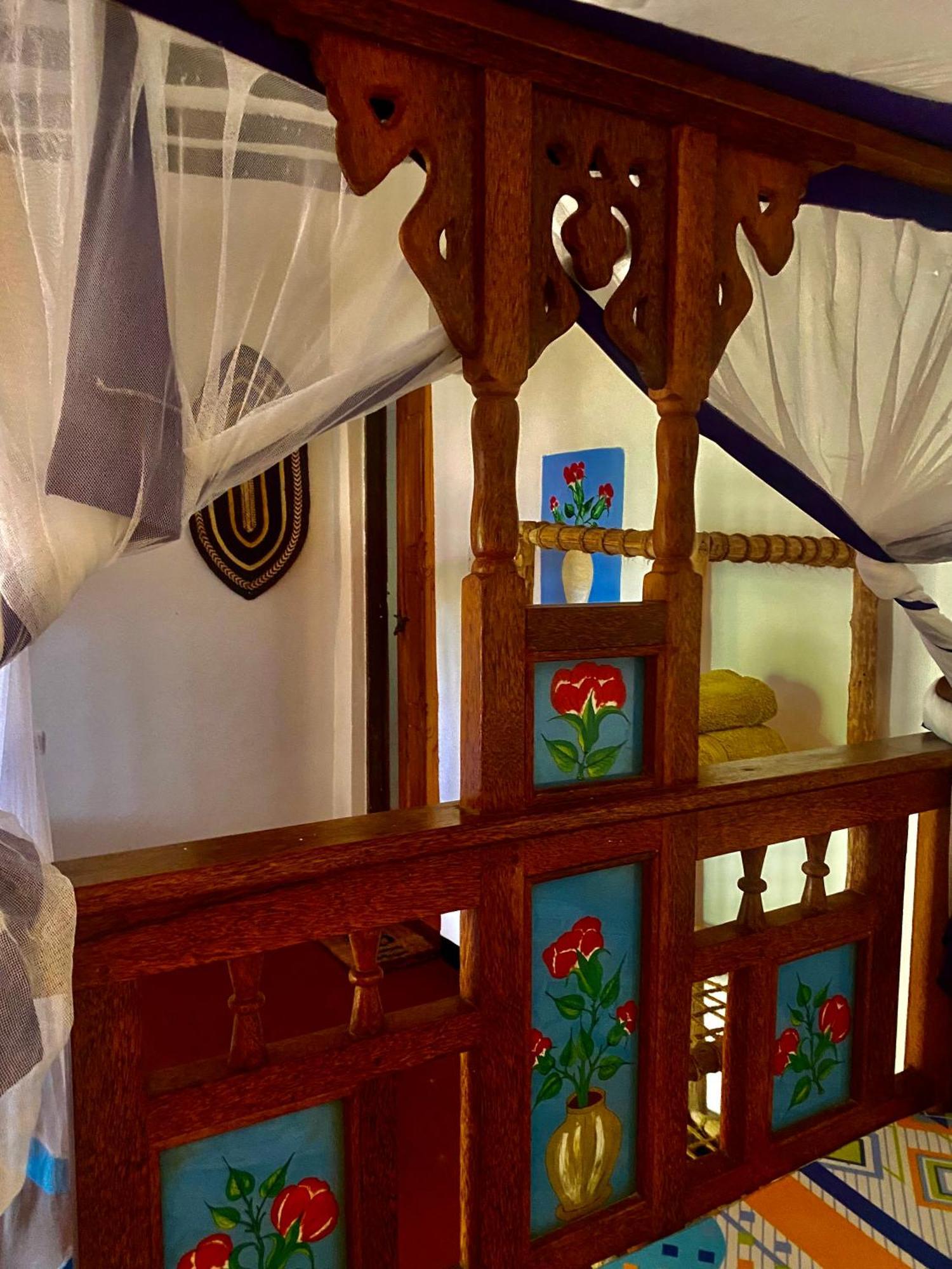 Milele Lodge Michamvi Kültér fotó